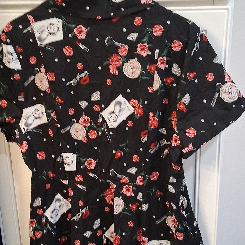 torrid Black Floral & Card Print Shirt Dress with Red Belt - Picture 8 of 9